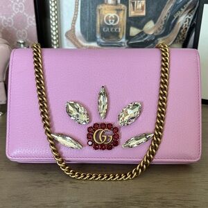 Gucci GG Marmont Marquise Crystal Clutch on Chain in Pink Leather